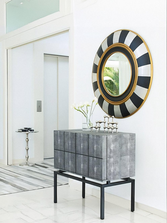 | Nofretete Spiegel – runder Holzrahmen mit Metalleinlegearbeit Ø 92 cm - von Lambert online kaufen bei LIVINGforme.