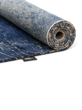 Mad Men Cracks Abyss Blue Teppich Teppich Louis de Poortere