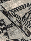 Meditation Kanji Dark Street Organischer Teppich Teppich Louis de Poortere