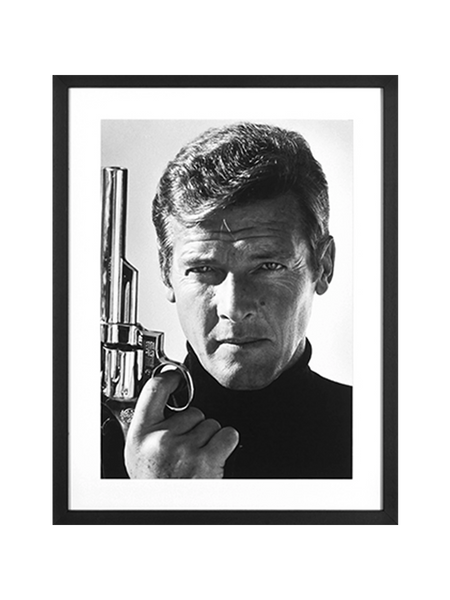Bilder und Bilderrahmen | Bild im Rahmen | Roger Moore - Schwarz-Weiß Fotografie (65cm x 85cm) - von LIVING online kaufen bei LIVINGforme.