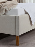 Eichefarbener Holzfuß, Oslo Polsterbett in Ivory #Ivory