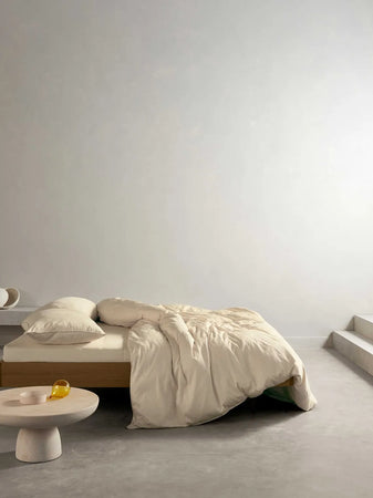 Essenza Minte Mako-Satin-Bettwäsche Haferbeige (Oatmeal), Set 200 x 200 cm + 2x 80 x 80 cm