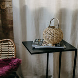 Windlichter und Kerzenschein | Windlicht Laterne | Aurora aus Geflecht in Gold -  von LIVING online kaufen bei LIVINGforme.
