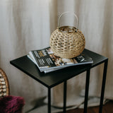 Windlichter und Kerzenschein | Windlicht Laterne | Aurora aus Geflecht in Gold -  von LIVING online kaufen bei LIVINGforme.