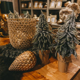 Windlichter und Kerzenschein | Teelichthalter | Cemile aus Rattan in Gold -  von LIVING online kaufen bei LIVINGforme.