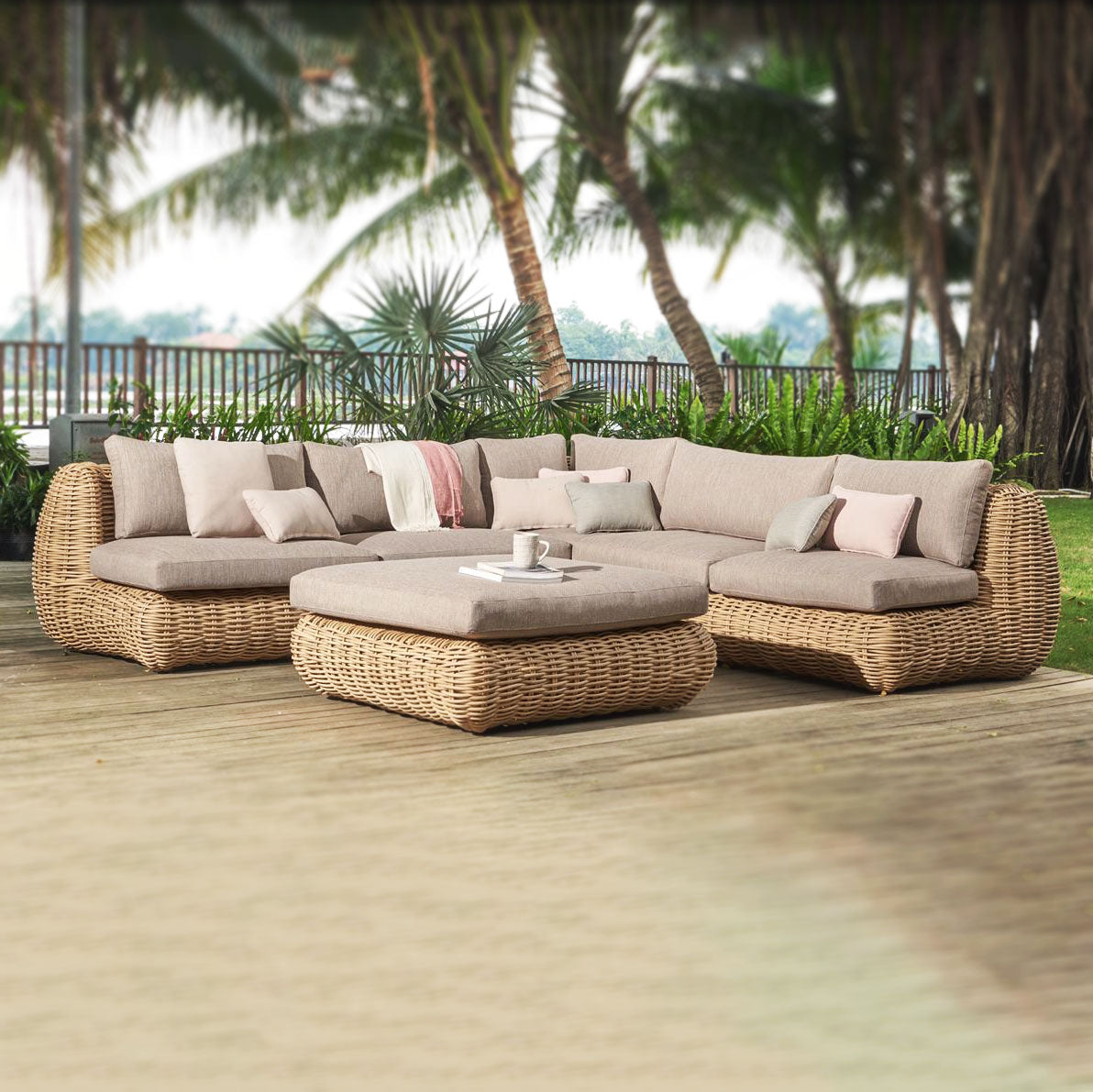 Lounge | Outdoor Ecklounge Beach House mit Tisch, Wicker - natur, grau -  von LIVING online kaufen bei LIVINGforme.