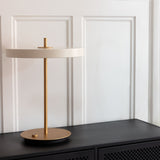 Tischleuchten | UMAGE | "Asteria" Tischleuchte – Pearl White -  von UMAGE online kaufen bei LIVINGforme.