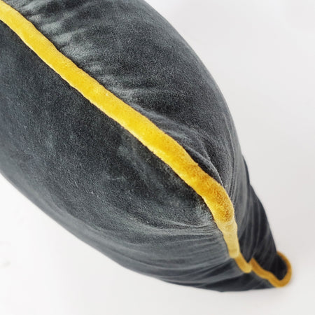 Kissenbezug | Kissenhülle Velours | CORD deepgrey mustard -  von LIVING online kaufen bei LIVINGforme.