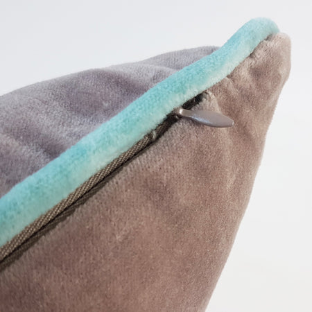 Kissenbezug | Kissenhülle Velours | CORD taupe iceblue -  von LIVING online kaufen bei LIVINGforme.